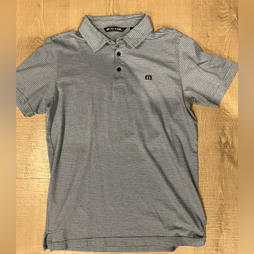 Travis Mathew polo size M